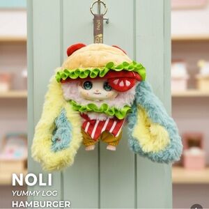 Noli Yummy Log plush bag charm